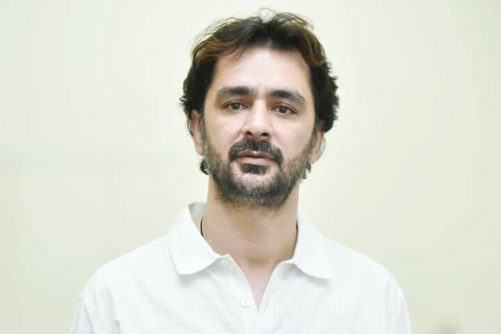 «نوشتن بر مرز باریک نیاز» در تماشاخانه هما انجام میشود!