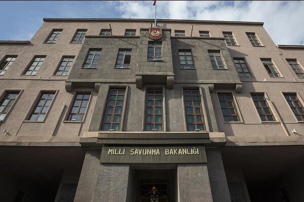 MSB: PKK ve onunla iltisaklı tüm gruplar derhal silahlarını teslim etmeli MSB: PKK ve onunla iltisaklı tüm gruplar derhal silahlarını teslim etmeli