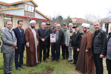 کاشت نهال به نام شهیدان رمضانپور و امیدی در شفت