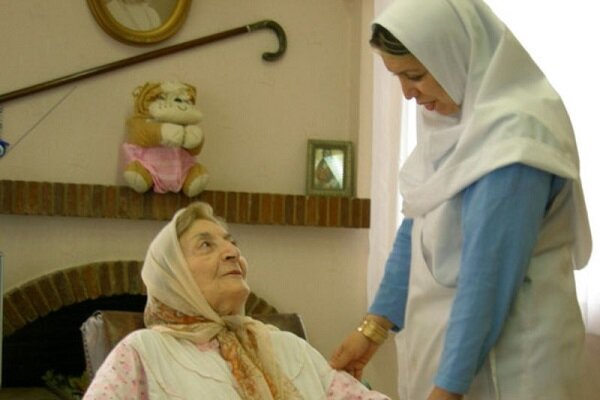 خدمات پرستاری در منزل؛ همراهی مطمئن و دلسوزانه خدمات پرستاری در منزل؛ همراهی مطمئن و دلسوزانه