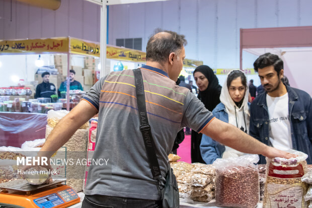 نمایشگاه فروش بهاره در گرگان