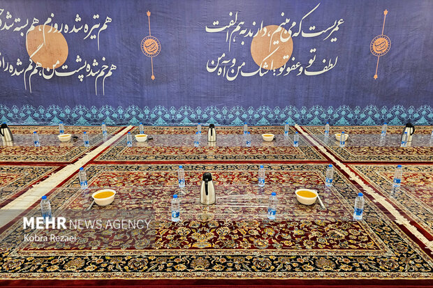ماجرای افطاریهای متبرک حرم مطهر امام رضا(ع)