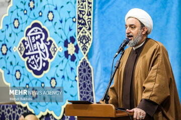 حجاب و عفاف سبب یکپارچگی فرهنگ اسلامی در برابر فرهنگ برهنگی غرب است