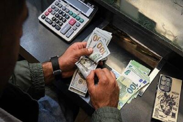 İran'da dolar fiyatının son durumu İran'da dolar fiyatının son durumu