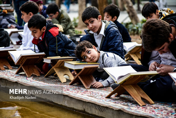 چهارباغ عباسی؛جایی که دلهای بیقرار با نوای نورانی قرآن آرام میگیرند