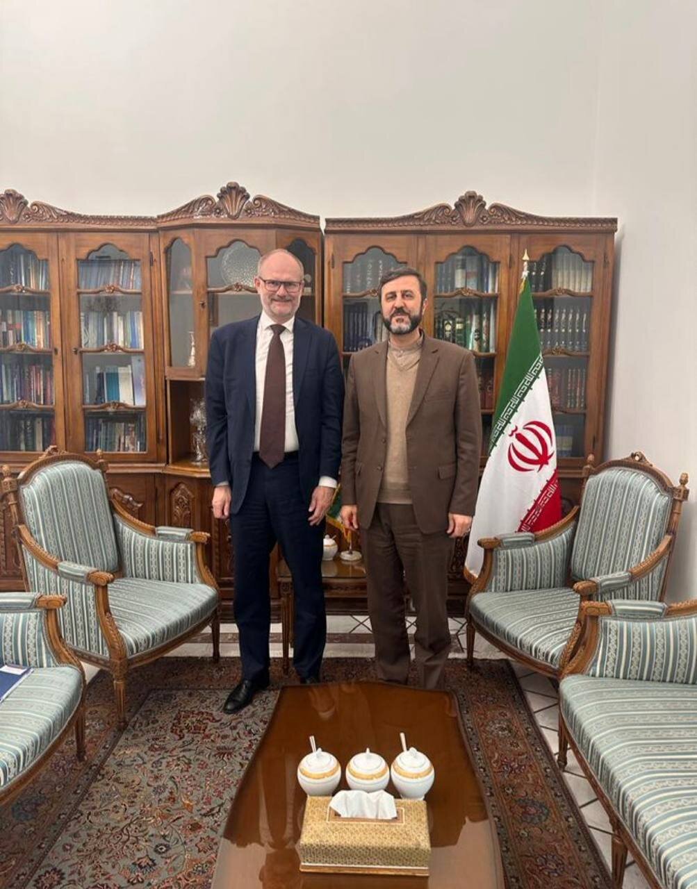 Gharibabadi meets with S African, Norwegian, Danish envoys