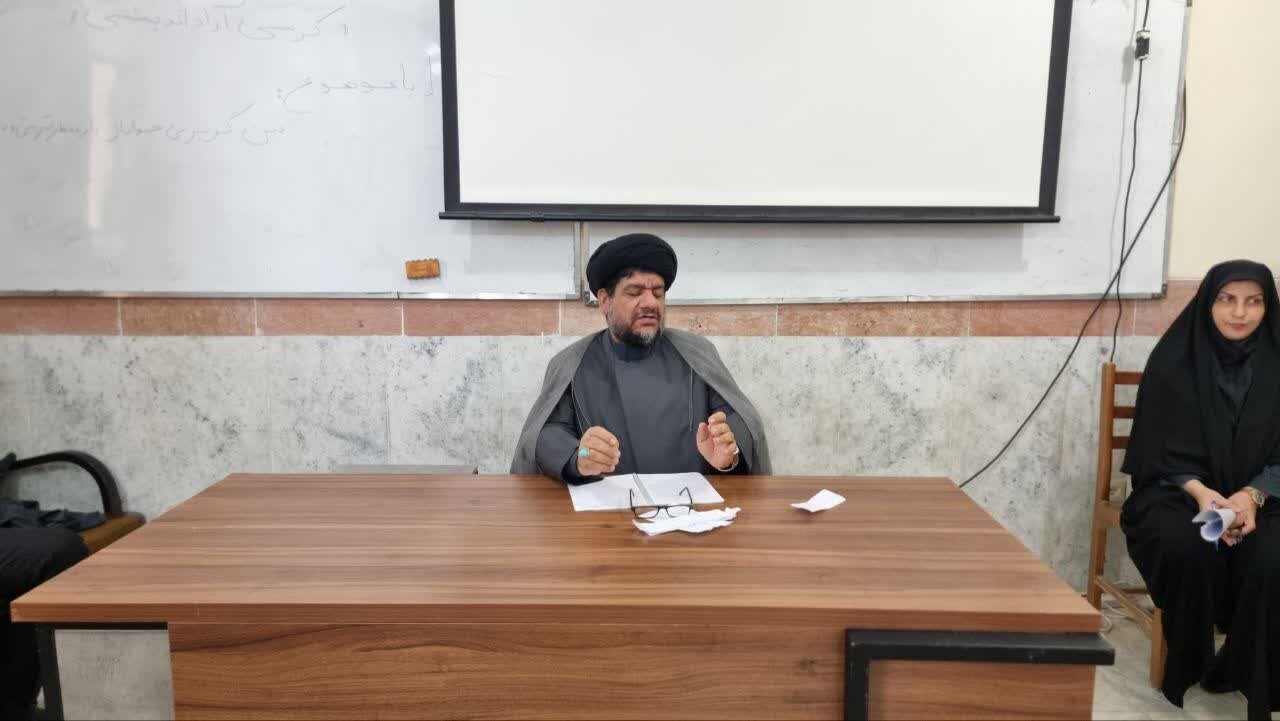 دین برنامه‌ای جامع برای زندگی انسان است