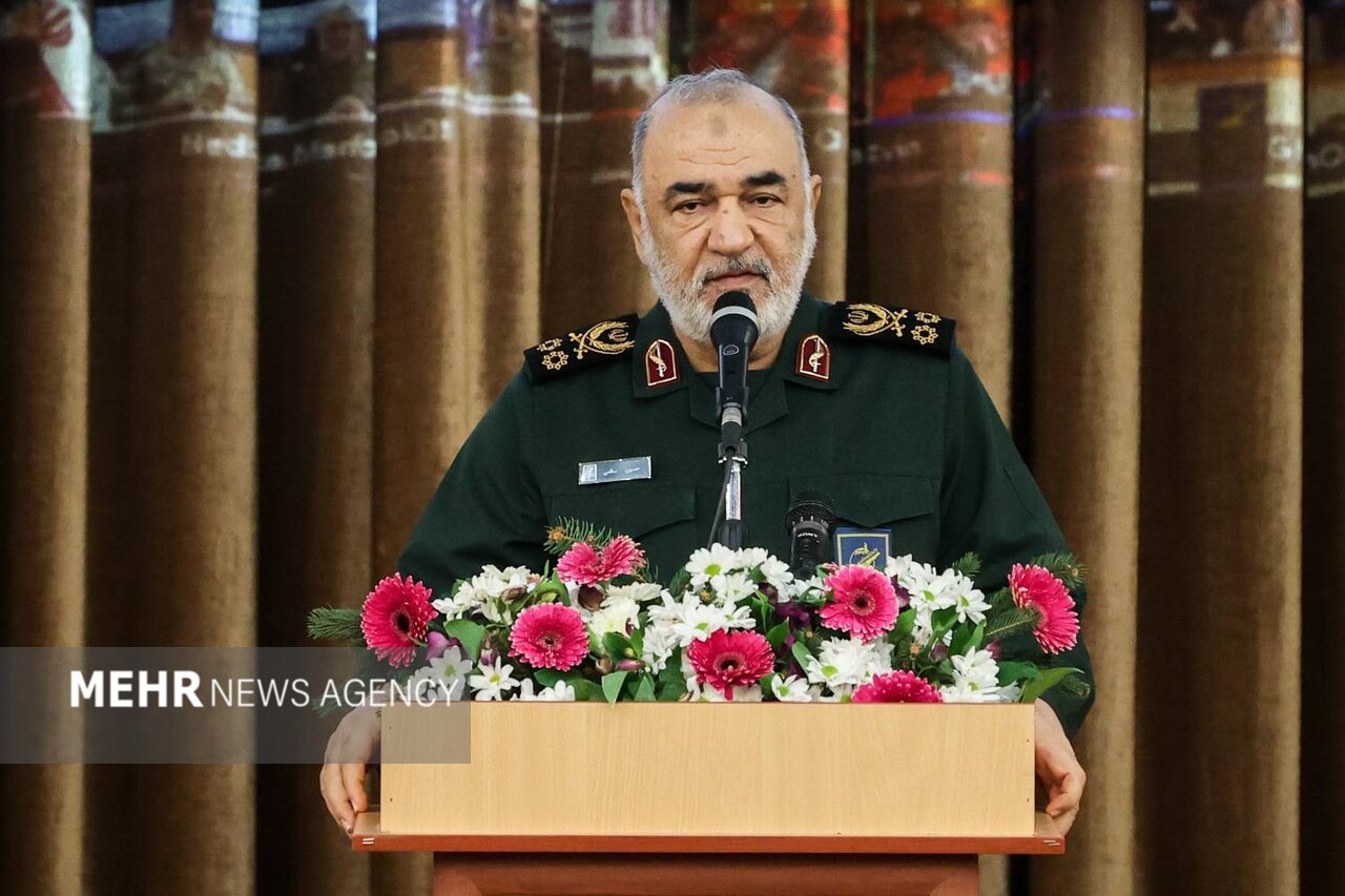 سپاه،فرمانده،زمان،سلامي،پاسداران،الهي،تأكيد،اساس،سرلشكر،پيرو ...