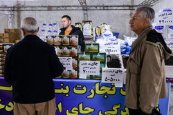 برپایی نمایشگاه عرضه مستقیم کالا در بندرعباس