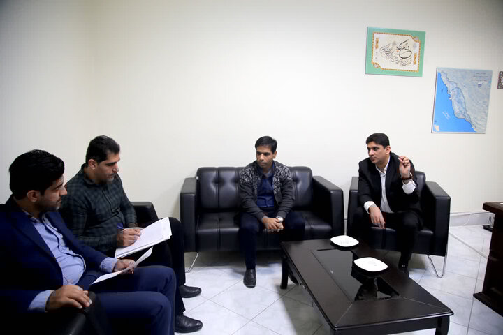 ۴۸ پلاک زمین جوانی جمعیت به متقاضیان در تنگستان واگذار شد ۴۸ پلاک زمین جوانی جمعیت به متقاضیان در تنگستان واگذار شد