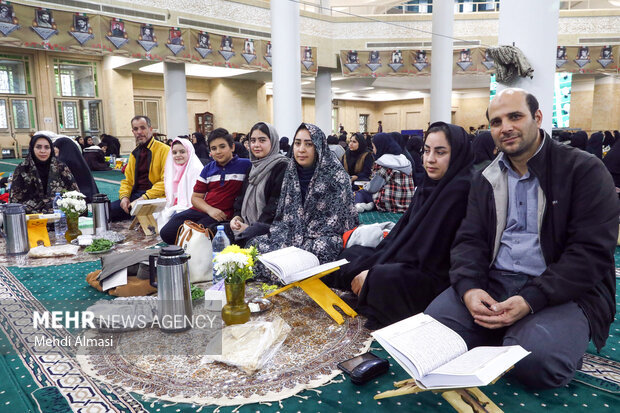 زندگی با آیه ها در مصلی زنجان