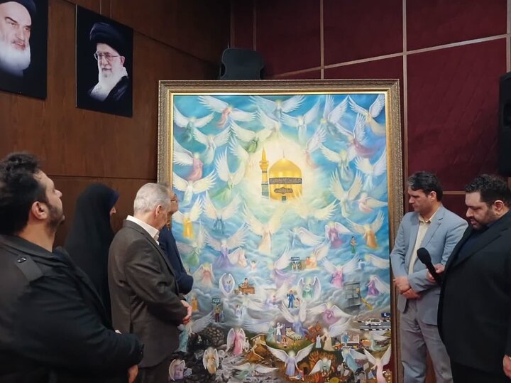 رونمایی از تابلوی نقاشی «دست خدا» در مشهد رونمایی از تابلوی نقاشی «دست خدا» در مشهد