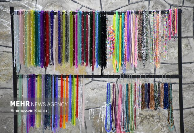 توسعه مشاغل خانگی راهکاری موثر برای توانمندسازی بانوان است