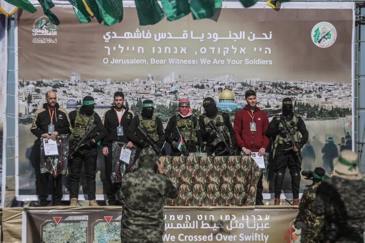 خانواده اسرای صهیونیست خواستار توافق تبادل اسرا و آتشبس با حماس شدند