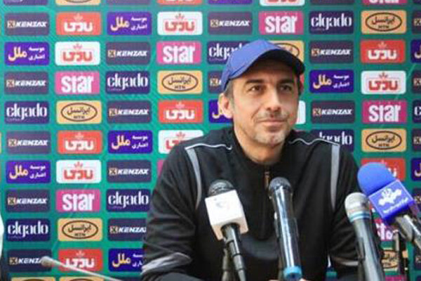 سرمربی شمس آذر: با تمام تمرکز برابر ذوب آهن جنگیدیم