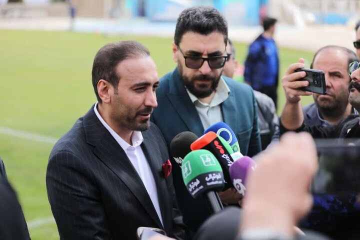 عبدی: خیبر دنبال بمب ترکاندن در نقل و انتقالات نیست، سرباز میخواهیم!