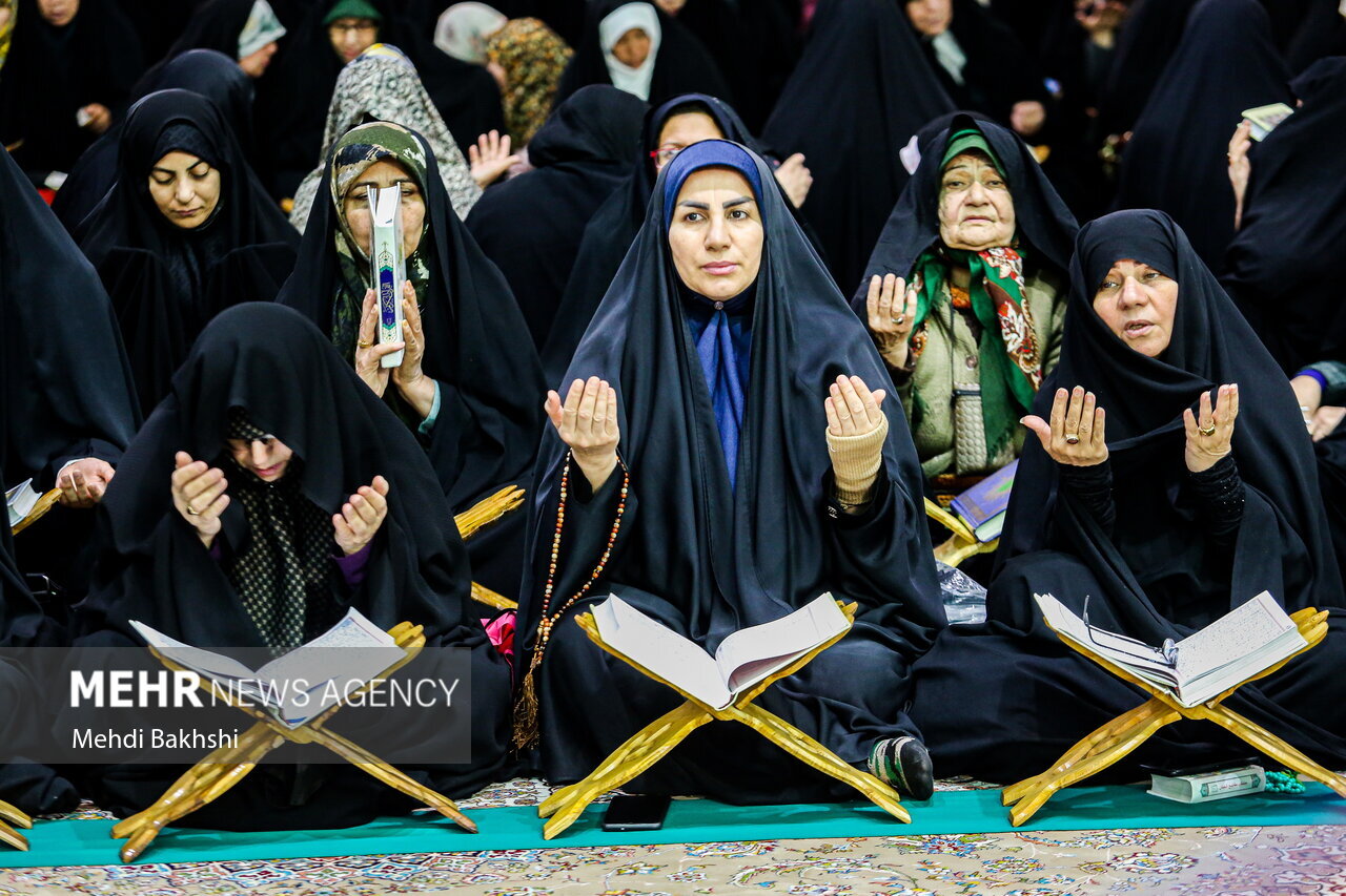 آثار و برکات یک ماه «زندگی با آیهها»