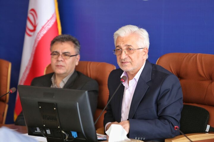 شرکتهای دانشبنیان در توسعه کشاورزی خراسان شمالی مساعدت کنند