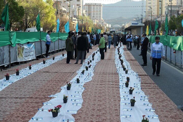 İslam dünyasının en uzun ''iftar sofrası'' Meşhed kentinde kurulacak