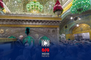 حال و هوای حرم مطهر رضوی در آخرین جمعه سال
