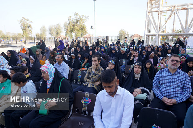 محفل بزرگ قرآنی در بندرعباس برگزار شد