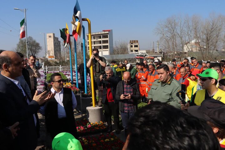 اقدام نمادین استاندار و گروههای مردمی برای نجات رودخانههای گیلان