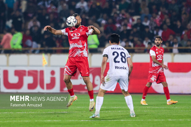 لیگ برتر فوتبال - پرسپولیس و ملوان 37
