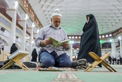 برگزاری محفل انس با قرآن و جشن میلاد امام حسن مجتبی(ع)در حسینیه ثقلین