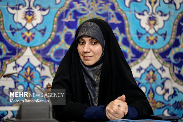 رونمایی از پوستر سیزدهمین جشنواره بینالمللی مد و لباس فجر 5