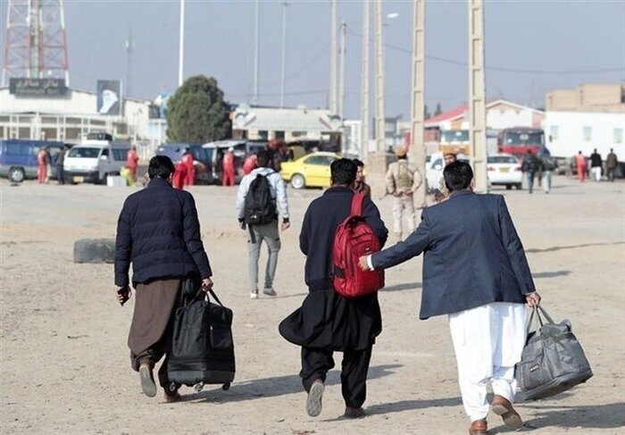 137 تبعه خارجی غیر مجاز در دامغان جمعآوری شدند