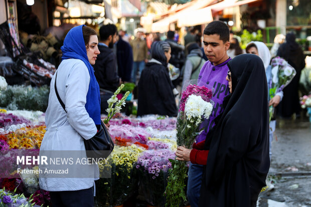 بازار گل محلاتی در آستانه نوروز