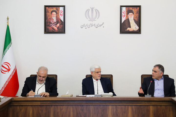 Iran aims to become energy hub in region: Veep