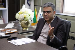 خیرین برای رفع کمبود تخت‌های بیمارستانی در بوشهر همراهی کنند