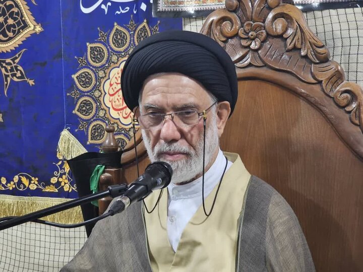 امام حسن (ع) در اخلاق و خلقت نزدیکترین فرد به پیامبر (ص) بود امام حسن (ع) در اخلاق و خلقت نزدیکترین فرد به پیامبر (ص) بود