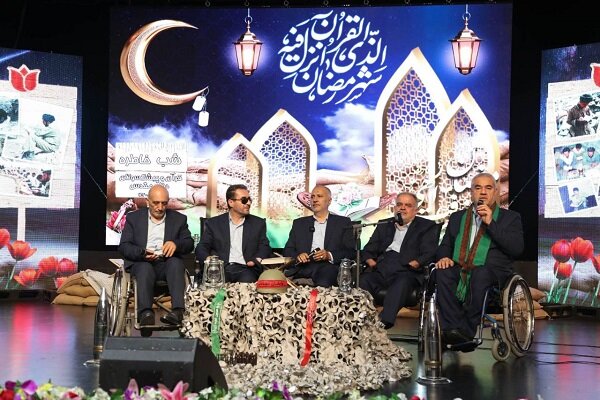 قرآن یکی از مهمترین عناصر تقویت روحیه رزمندگان در جبههها بود