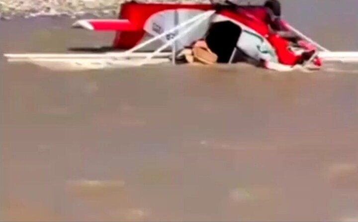 سقوط هواپیمای تفریحی در رودخانه چالوس سقوط هواپیمای تفریحی در رودخانه چالوس