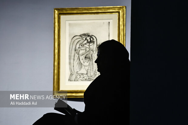 از واکنش به پوستر نمایشگاه کتاب تا داغی که نقطه مشترک دیزاین و درد شد از واکنش به پوستر نمایشگاه کتاب تا داغی که نقطه مشترک دیزاین و درد شد