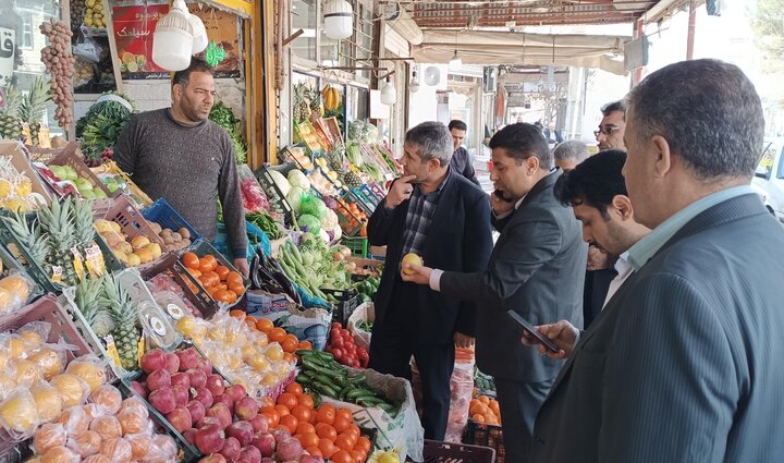 حراج دسترنج باغداران گلستانی در بازار؛ سودی که به جیب دلالان می رود!