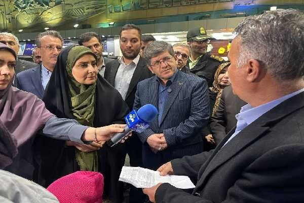 بازدید سرزده وزیر راه از ایستگاه راهآهن تهران بازدید سرزده وزیر راه از ایستگاه راهآهن تهران
