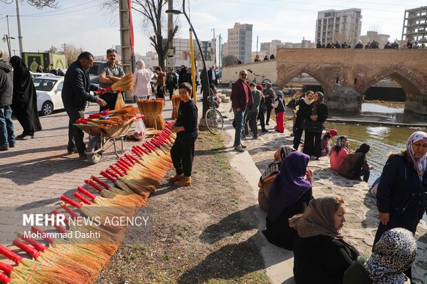 جشن سنتی «نو اوستی» در اردبیل