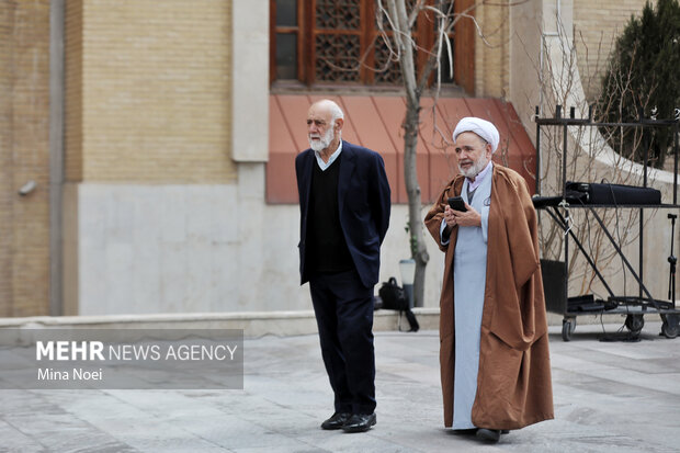 آیین رونمایی از ابرپرچم طرح ملی" زندگی با آیه ها" در تبریز