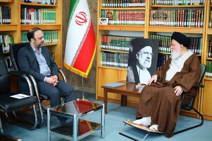 لزوم تنوع در تولیدات رسانهای و تعامل با جریانهای انقلابی