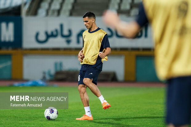 تمرین و نشست خبری تیم ملی فوتبال ایران پیش از بازی با امارات 21