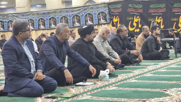 آئین احیای نخستین شب قدر در گناوه برگزار شد