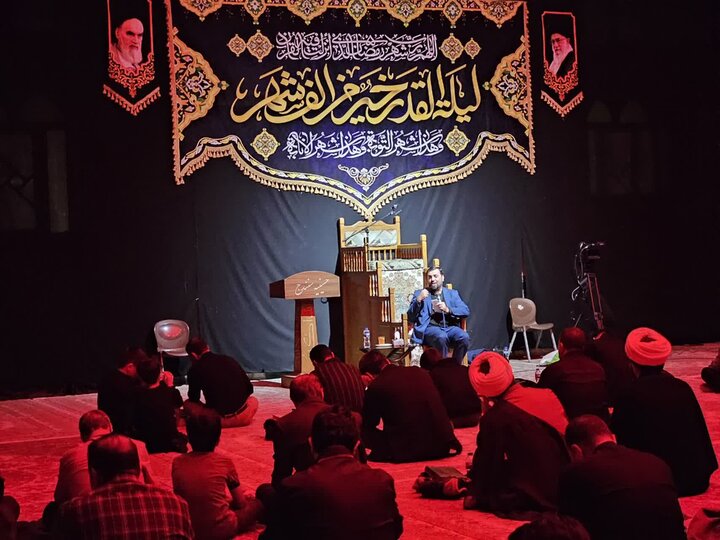 سوگ و نیایش در شبهای قدر سنندج؛ مراسم عزاداری امام علی(ع) برگزار شد