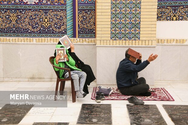 مراسم احیا شب نوزدهم ماه رمضان در امامزاده سیدعباس(ع) بجنورد