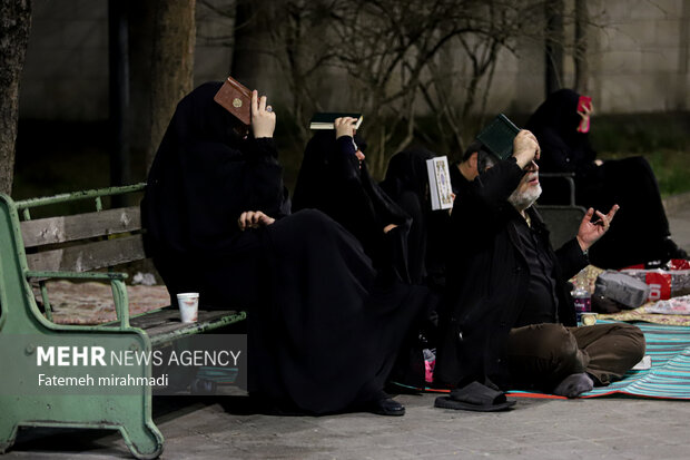 مراسم احیای شب نوزدهم ماه مبارک رمضان در مسجد دانشگاه تهران