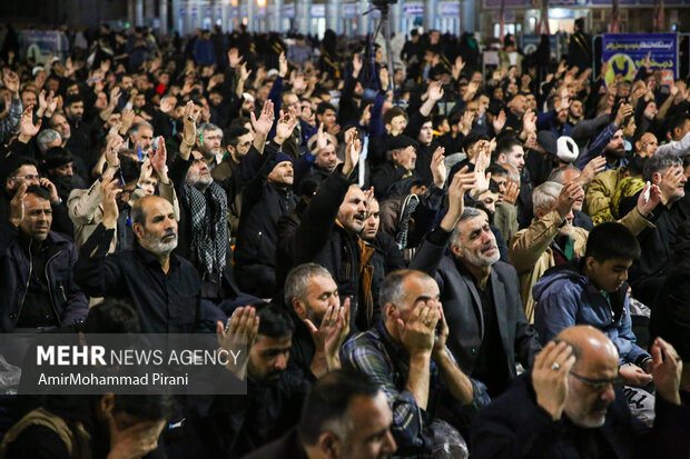 احیای شب نوزدهم در مسجد مقدس جمکران