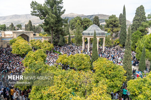 بازدید ۳۵۰ هزار نفر از اماکن فرهنگیتاریخی در ششم فروردین