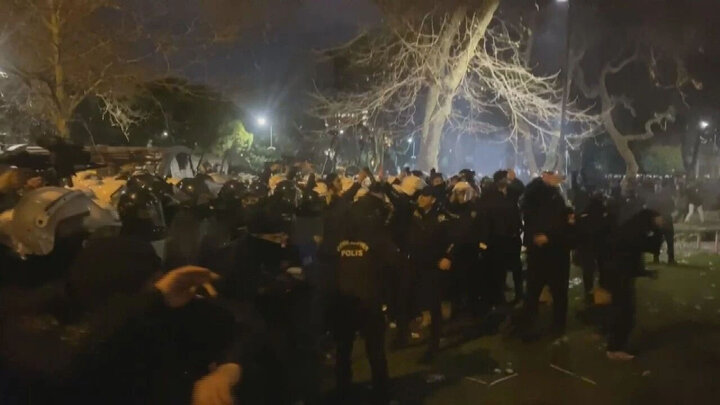 Saraçhane'deki protestolarda 6 polis yaralandı